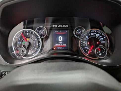 Used 2019 RAM 1500 Big Horn AWD/4WD image 26