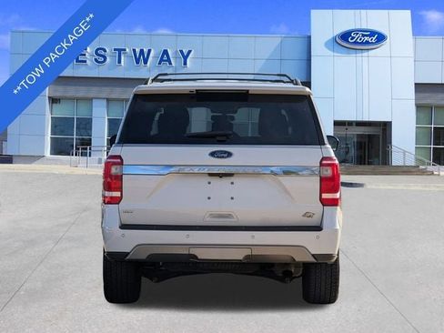 Used 2020 Ford Expedition XLT w/ Equipment Group 202A image 5