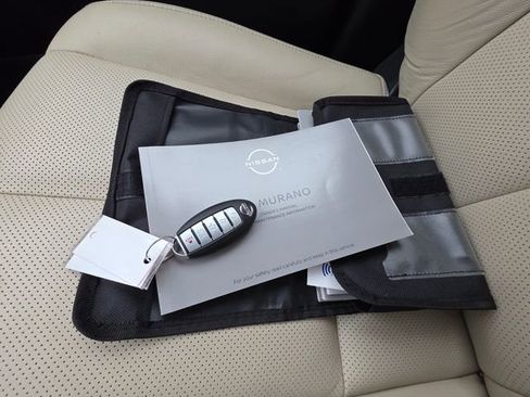 Used 2021 Nissan Murano SL w/ Cargo Package image 23