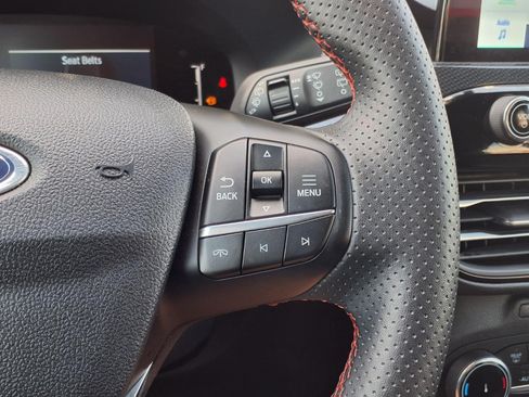 Used 2025 Ford Escape ST-Line FWD image 26