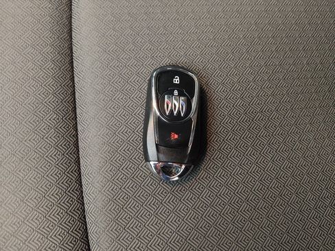 Used 2024 Buick Encore GX Preferred FWD image 32