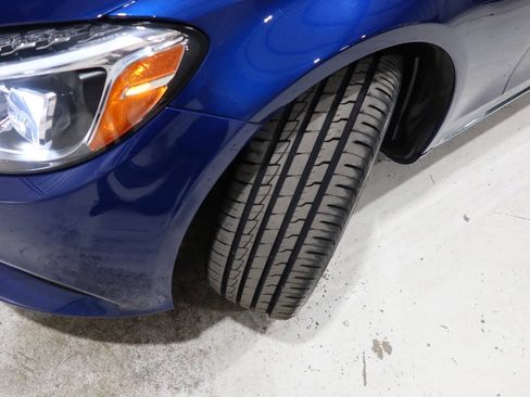 Used 2018 Mercedes-Benz C 300 Sedan w/ Premium Package image 11