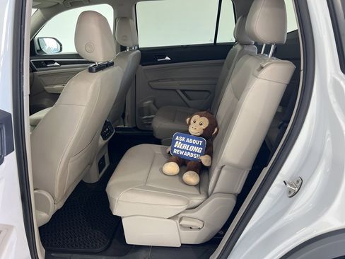 Used 2021 Volkswagen Atlas SE w/ Panoramic Sunroof Package image 22