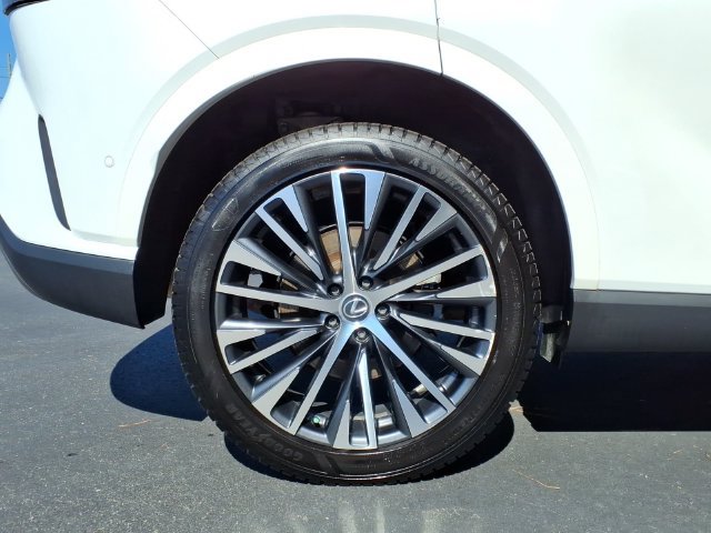 Used 2023 Lexus RX 350 Premium Plus w/ Cold Area Package AWD/4WD image 4
