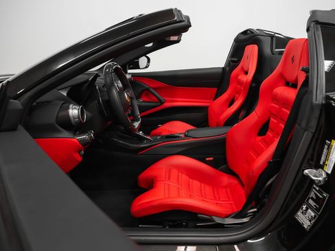 Certified 2022 Ferrari 812 GTS RWD image 74