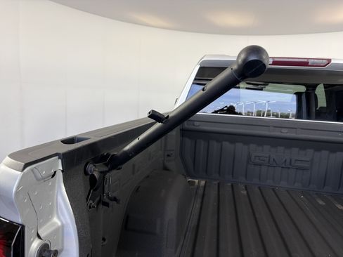 Used 2021 GMC Sierra 1500 Elevation AWD/4WD image 15