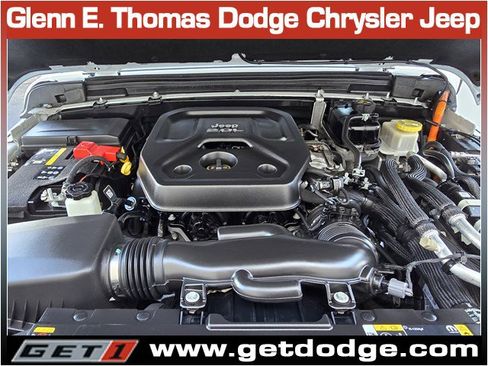 Used 2023 Jeep Wrangler Sahara image 17