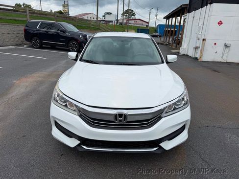 Used 2016 Honda Accord LX image 2