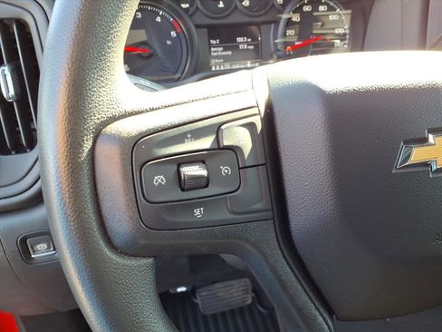 Certified 2025 Chevrolet Silverado 2500 Custom w/ Custom Value Package image 8