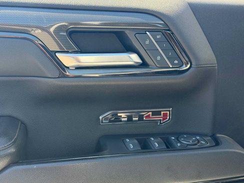 Used 2023 GMC Sierra 1500 AT4 AWD/4WD image 14