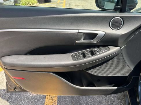 Used 2025 Hyundai Sonata SEL FWD image 19