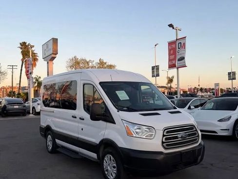 Used 2019 Ford Transit 150 XLT image 2