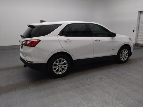 Used 2019 Chevrolet Equinox LS FWD image 10