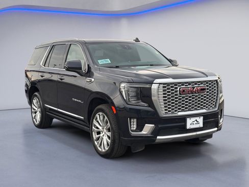 Used 2023 GMC Yukon Denali w/ Max Trailering Package image 8