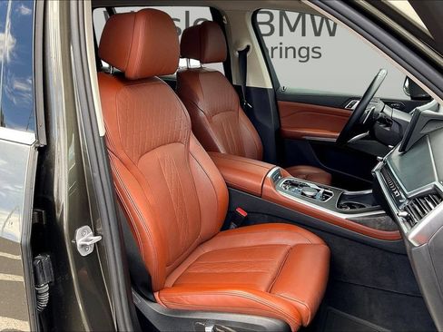 Used 2024 BMW X7 xDrive40i AWD/4WD image 29
