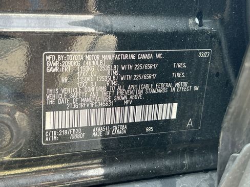 Used 2023 Toyota RAV4 LE AWD/4WD image 25