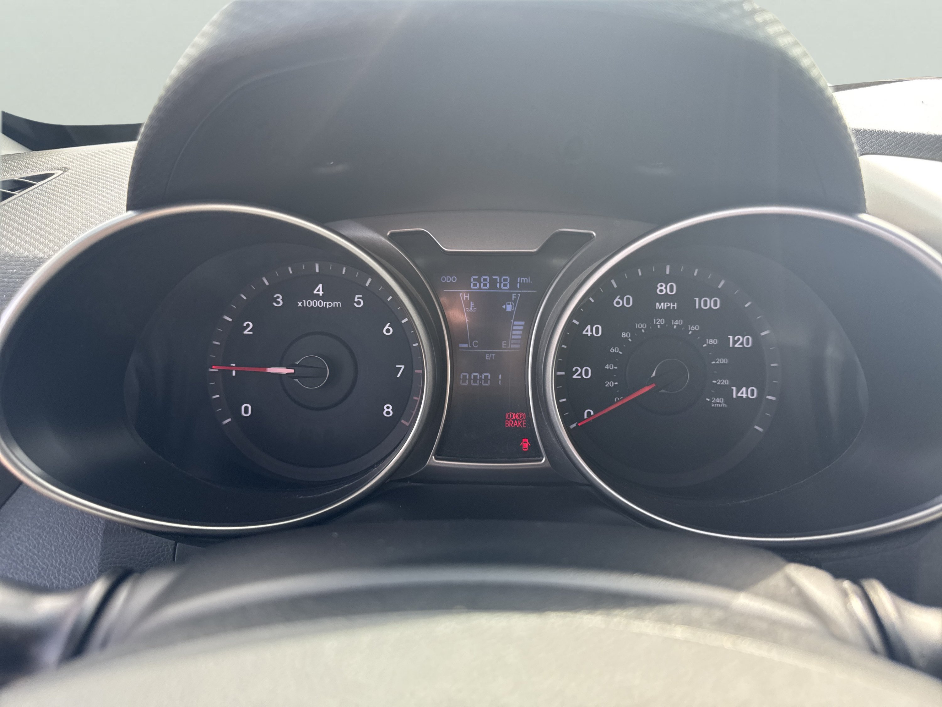 Used 2012 Hyundai Veloster FWD image 14