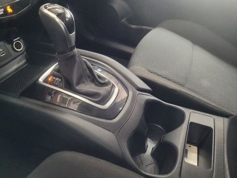 Used 2019 Nissan Rogue Sport S AWD/4WD image 26