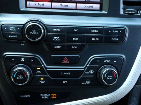 Used 2013 Kia Optima SX w/ Limited Pkg image 9