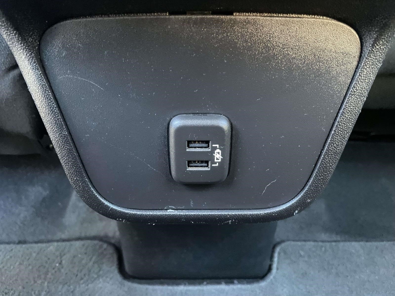 Used 2019 Chevrolet Equinox LS FWD image 11