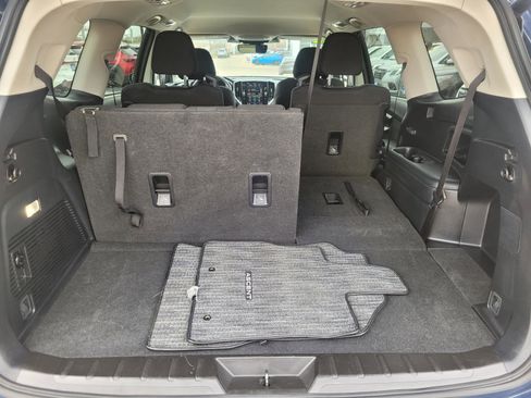 Used 2025 Subaru Ascent Premium image 19
