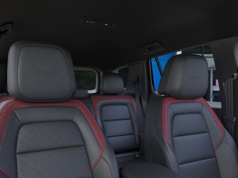 New 2026 Chevrolet Equinox RS image 24