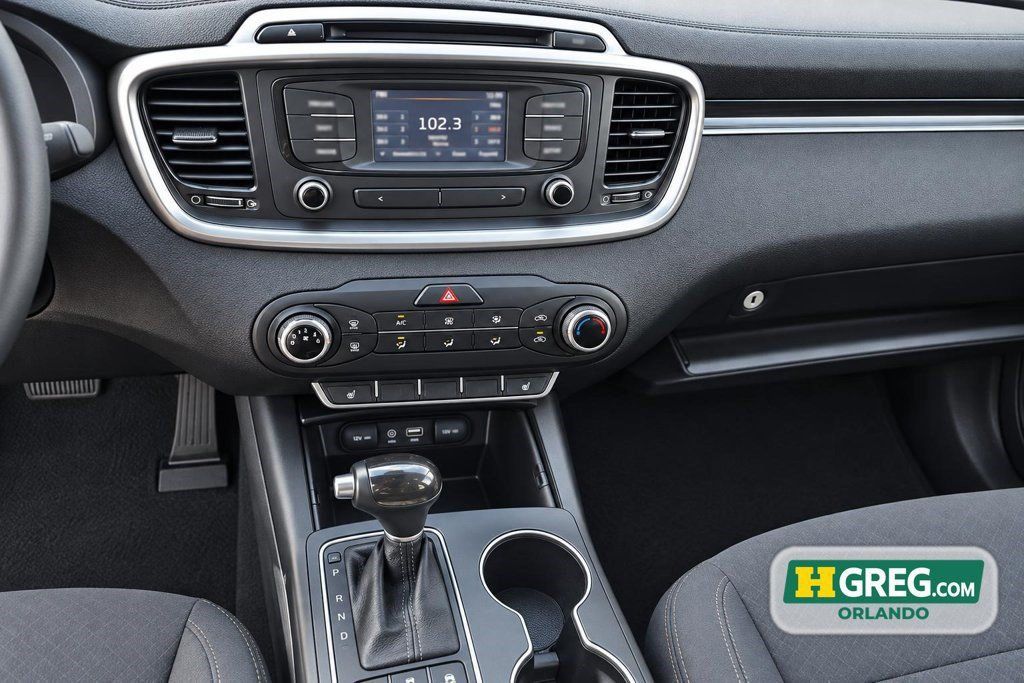 Used 2016 Kia Sorento AWD w/ LX Convenience Package image 14