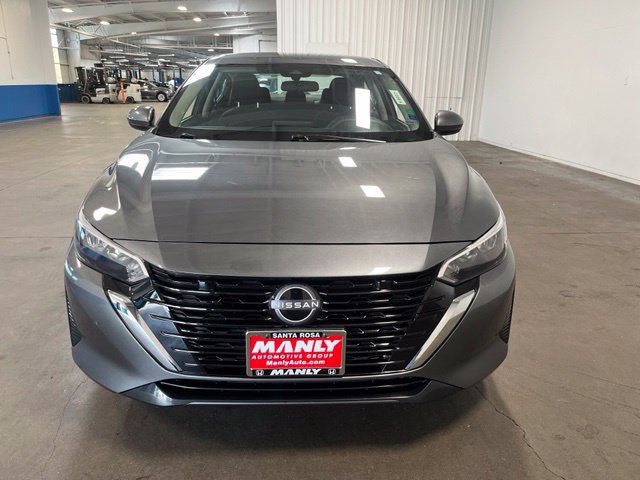 Used 2025 Nissan Sentra S FWD image 8