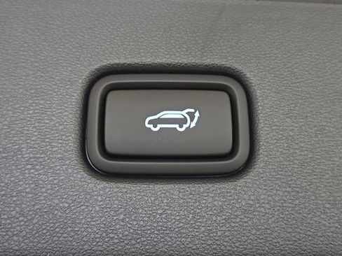 New 2026 Hyundai Tucson Limited image 17