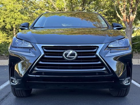 Used 2017 Lexus NX 200t FWD image 6