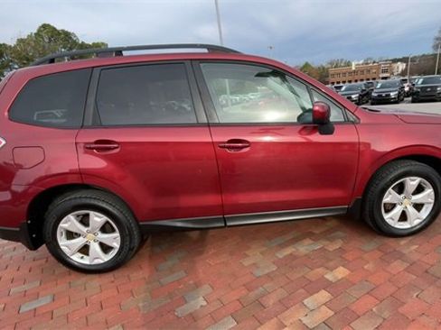 Used 2015 Subaru Forester 2.5i Premium w/ All-Weather Package image 2