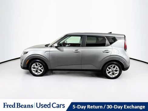 Used 2024 Kia Soul LX w/ Option Group 015 FWD image 5