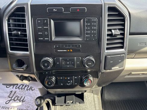 Used 2018 Ford F550 4x4 Crew Cab Super Duty image 17