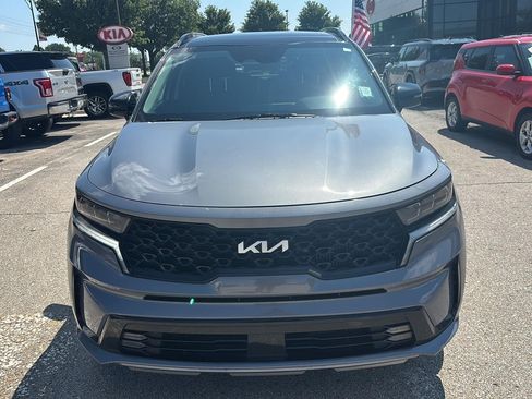 Used 2022 Kia Sorento SX FWD image 2