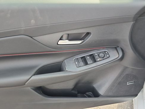 New 2027 Nissan Sentra SR w/ SR Premium Package FWD image 13