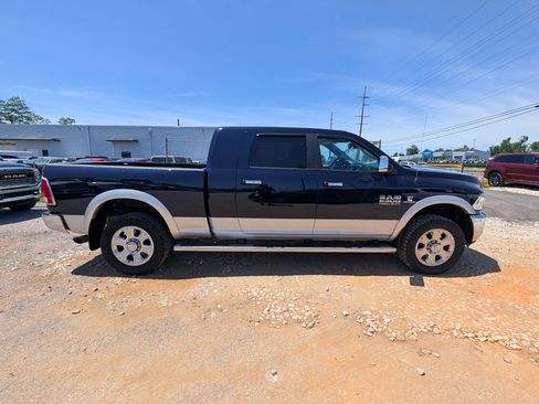 Used 2016 RAM 2500 Laramie AWD/4WD image 6