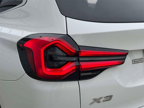 Certified 2023 BMW X3 xDrive30i w/ Convenience Package image 9