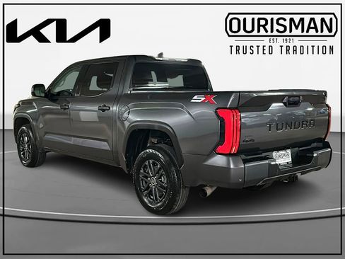 Used 2023 Toyota Tundra SR5 w/ SR5 Convenience Package image 3