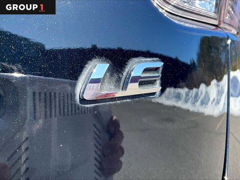 Certified 2023 Toyota Corolla LE image 10