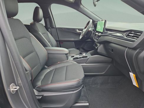 New 2026 Ford Escape ST-Line w/ Tech Pack #1 image 30