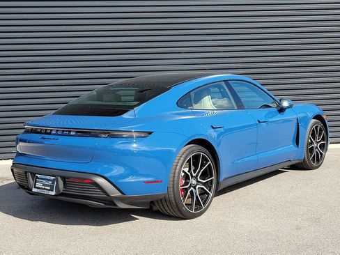 Certified 2023 Porsche Taycan 4S image 7