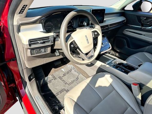 Used 2022 Lincoln Corsair FWD image 9