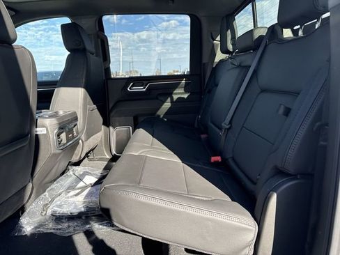 New 2026 GMC Sierra 2500 Denali w/ Denali Reserve Package image 23