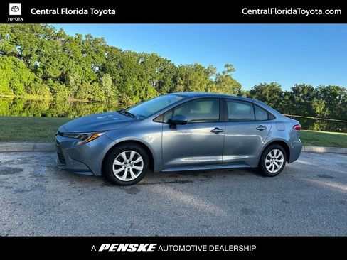 Certified 2023 Toyota Corolla LE image 1