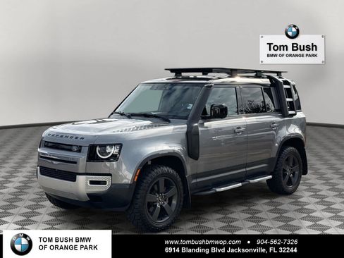 Used 2023 Land Rover Defender 110 S image 1