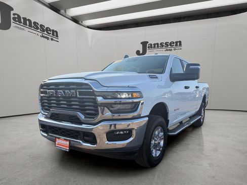 Used 2026 RAM 2500 Big Horn AWD/4WD image 8