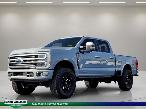 Used 2024 Ford F250 Limited w/ FX4 Off-Road Package AWD/4WD image 8