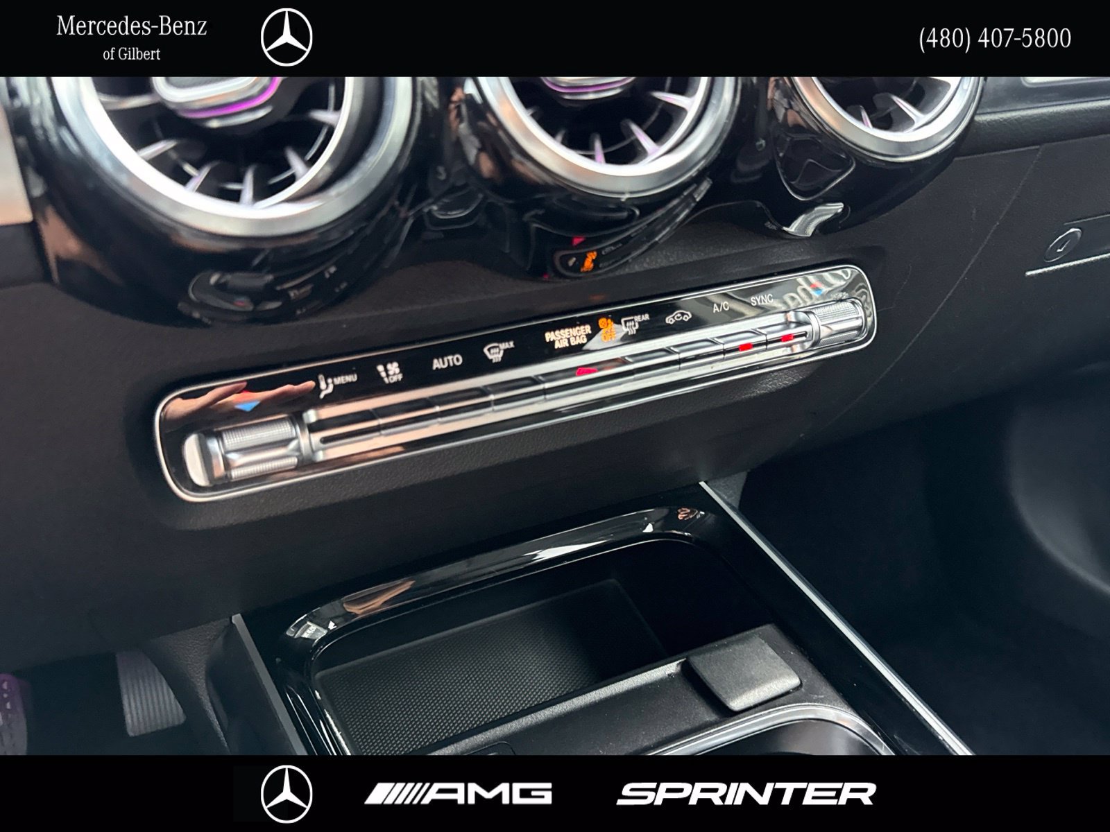 Used 2021 Mercedes-Benz GLB 250 image 25