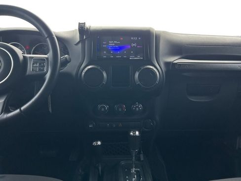 Used 2016 Jeep Wrangler Sport w/ Quick Order Package 24S AWD/4WD image 12