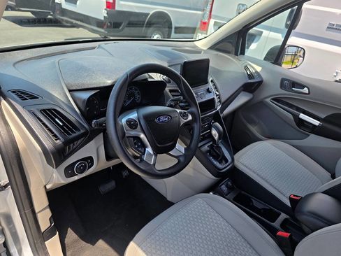 Used 2023 Ford Transit Connect XLT FWD image 17